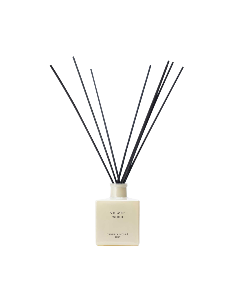 Velvet Wood Reed Diffuser
