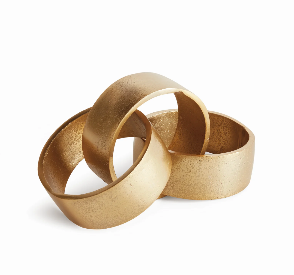 Corbin Round Chain Sculpture