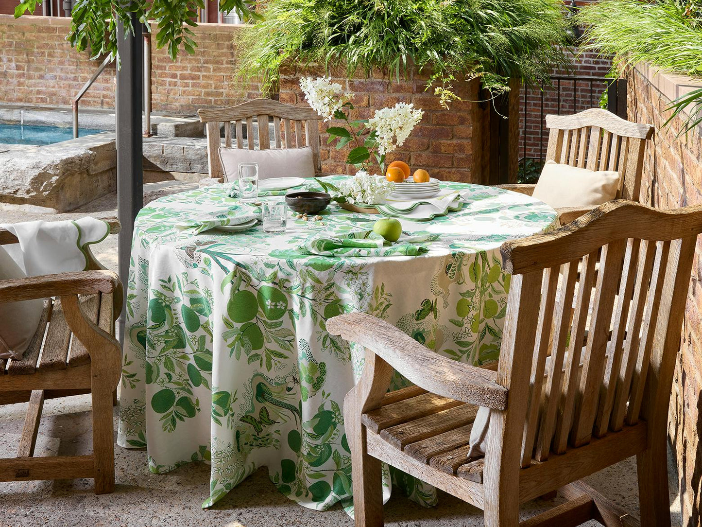 Citrus Garden Tablecloth - Grass
