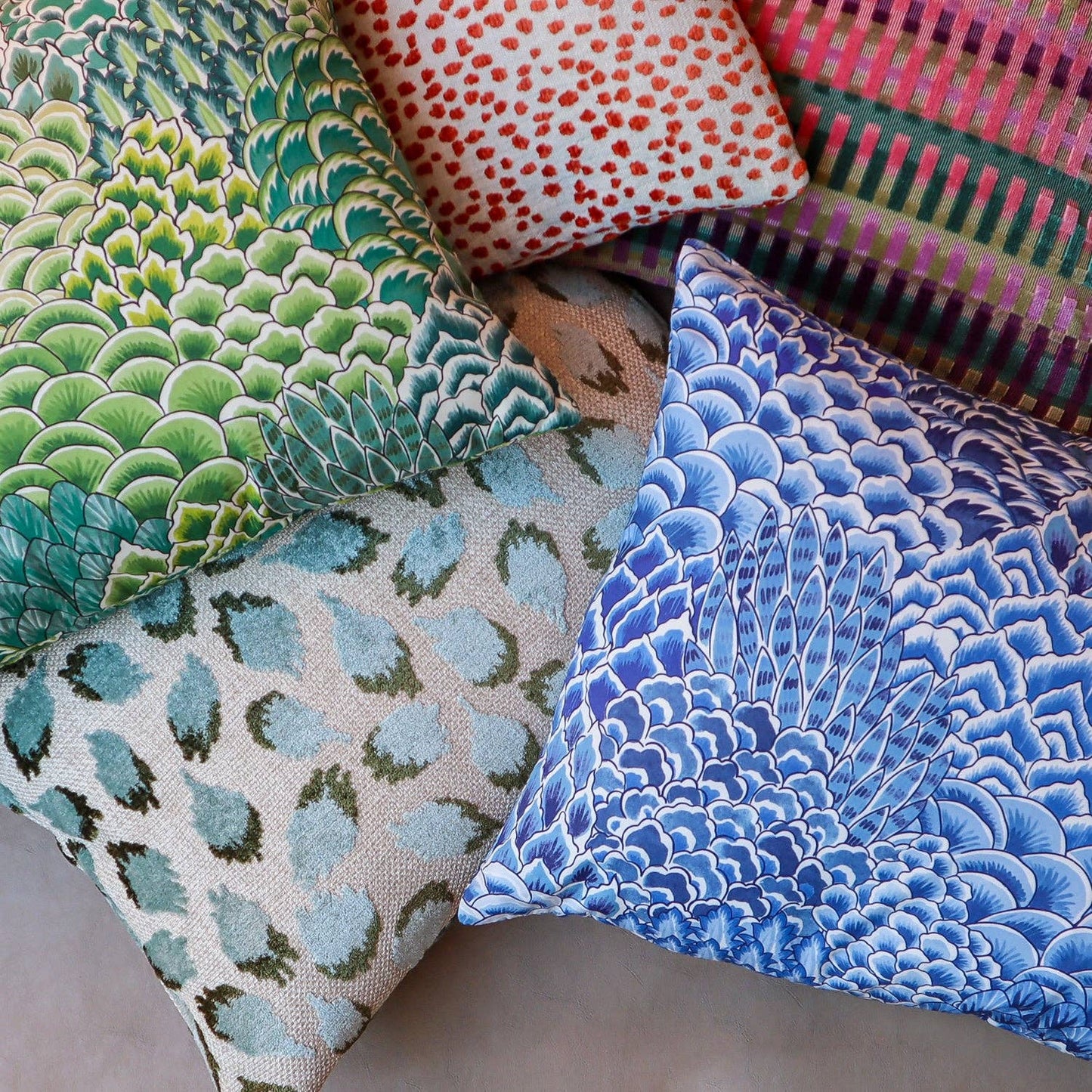 Layla Blue Artichoke Pattern Throw Pillow