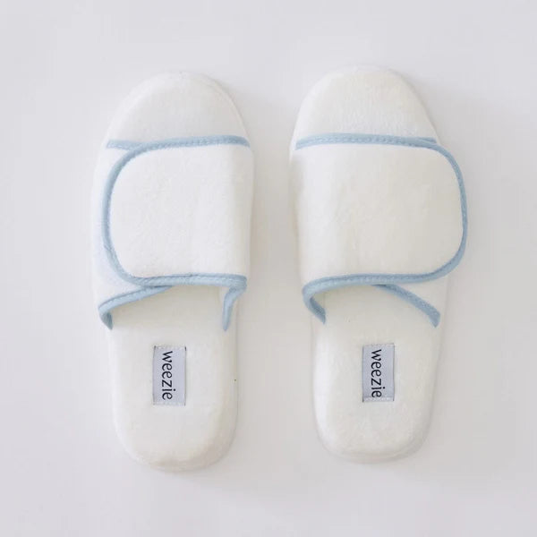 Weezie Ajustable Slippers