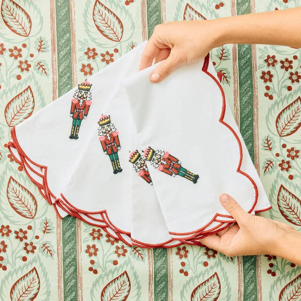 Weezie Nutcracker Scallop Dinner Napkin