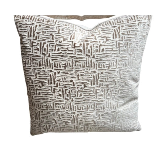 Adler Cocoa Velvet 22" Pillow