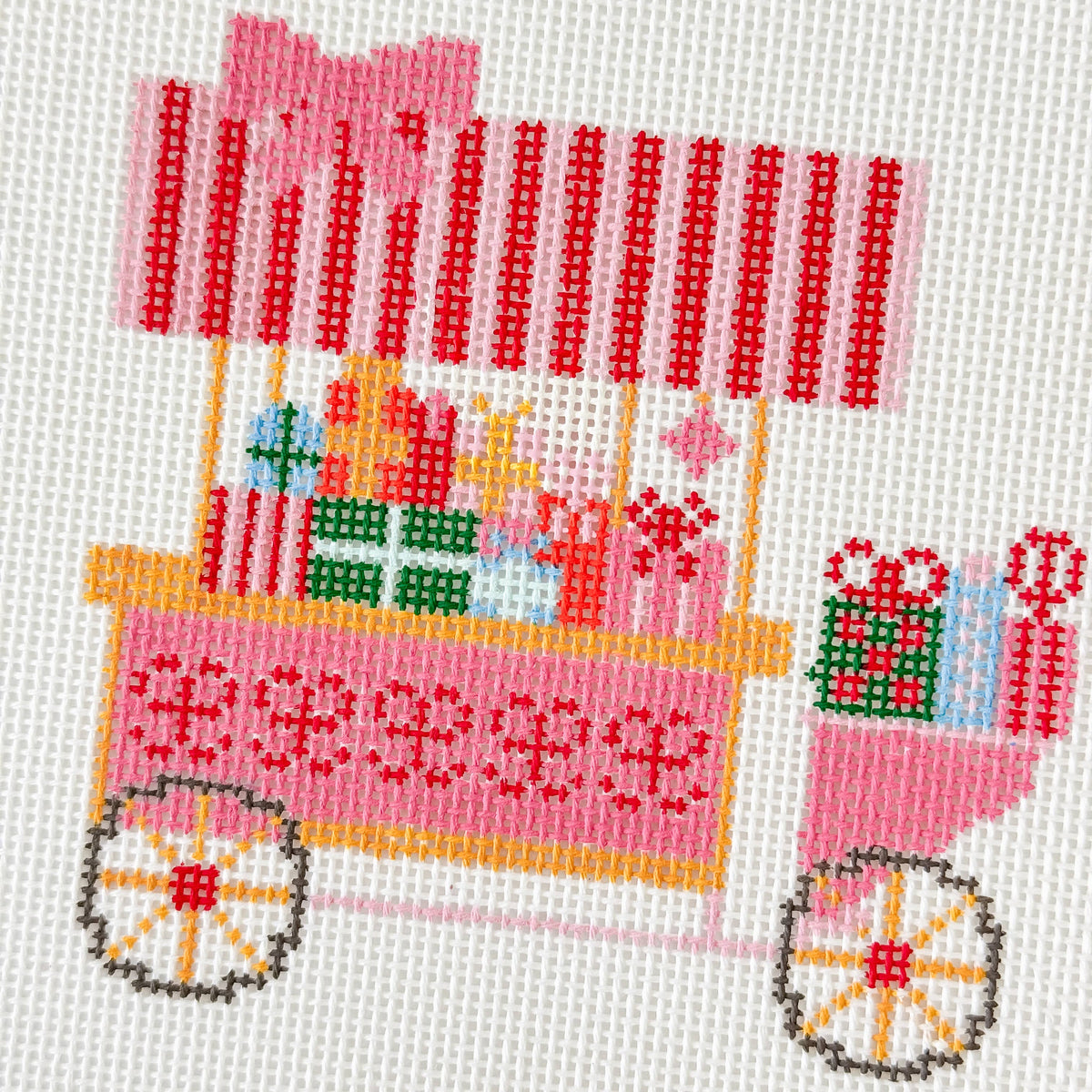 Christmas Trolley Cart Needlepoint Canvas 18 Mesh 4” Design