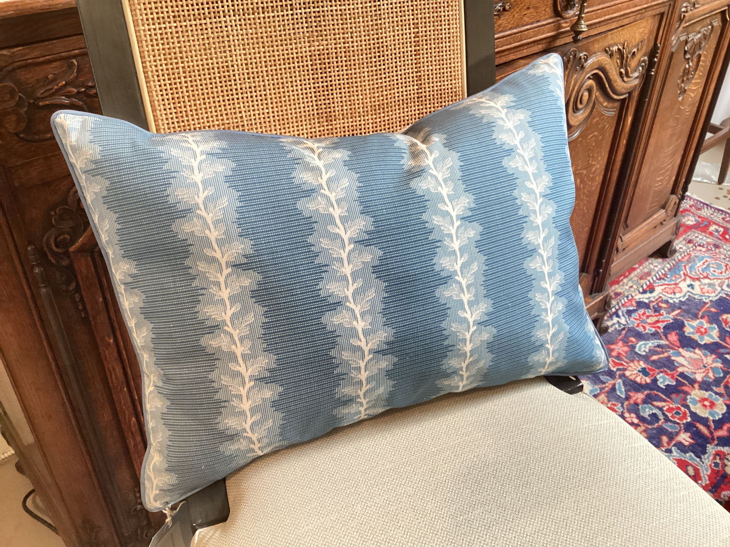 FRENCH STRIPE MINERAL- LUMBAR PIPED PILLOW