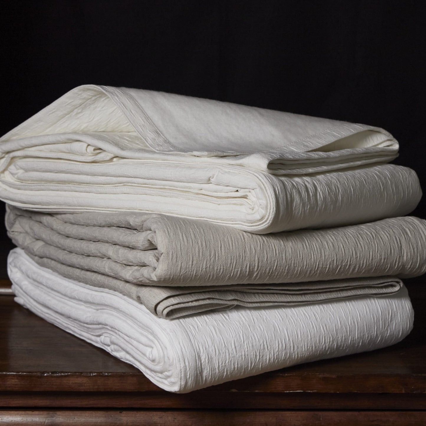 Alexa Queen Coverlet - Linen