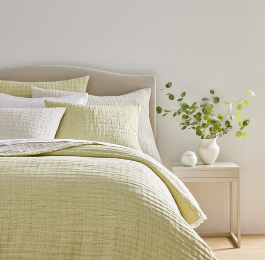 Devon Queen Coverlet - Apple