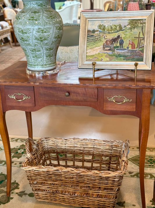 Traditional Sofa Table with Drawers