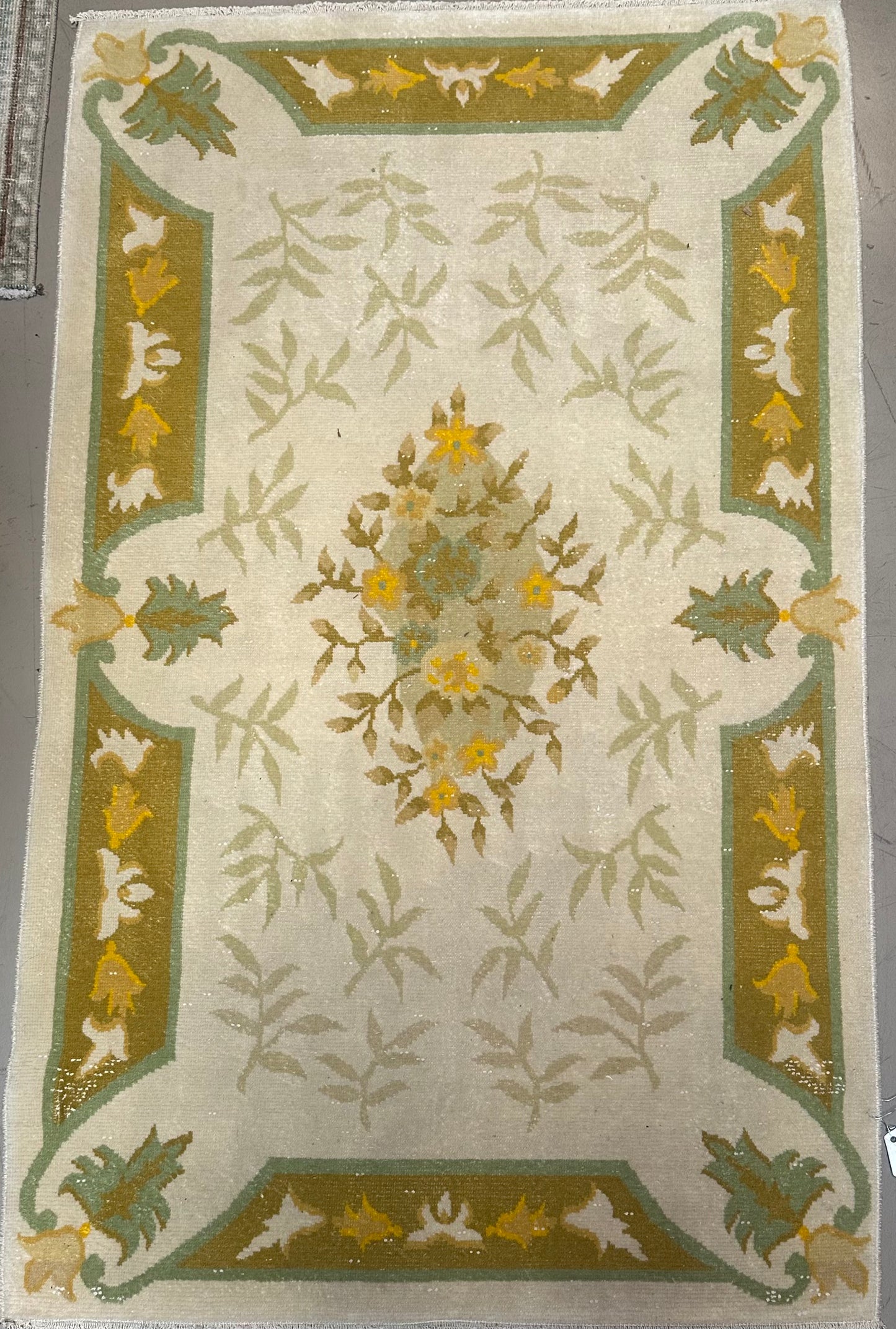 3'0" x 4'10" Vintage Chinese Rug