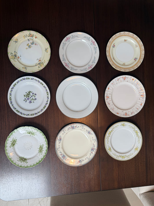 Assortment Medium Vintage Plates