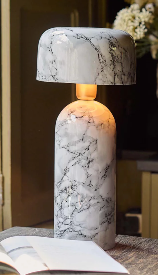 FAIRFIELD TABLE LAMP - WHITE MARBLE