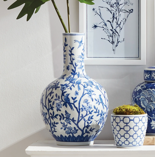 BB Dynasty Blue Bird Vase