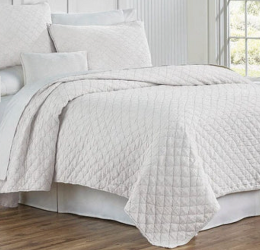 Louisa King Coverlet - Ivory