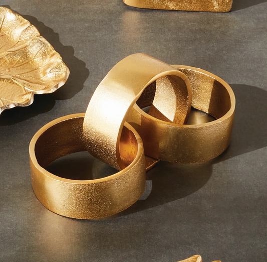 Corbin Round Chain Sculpture