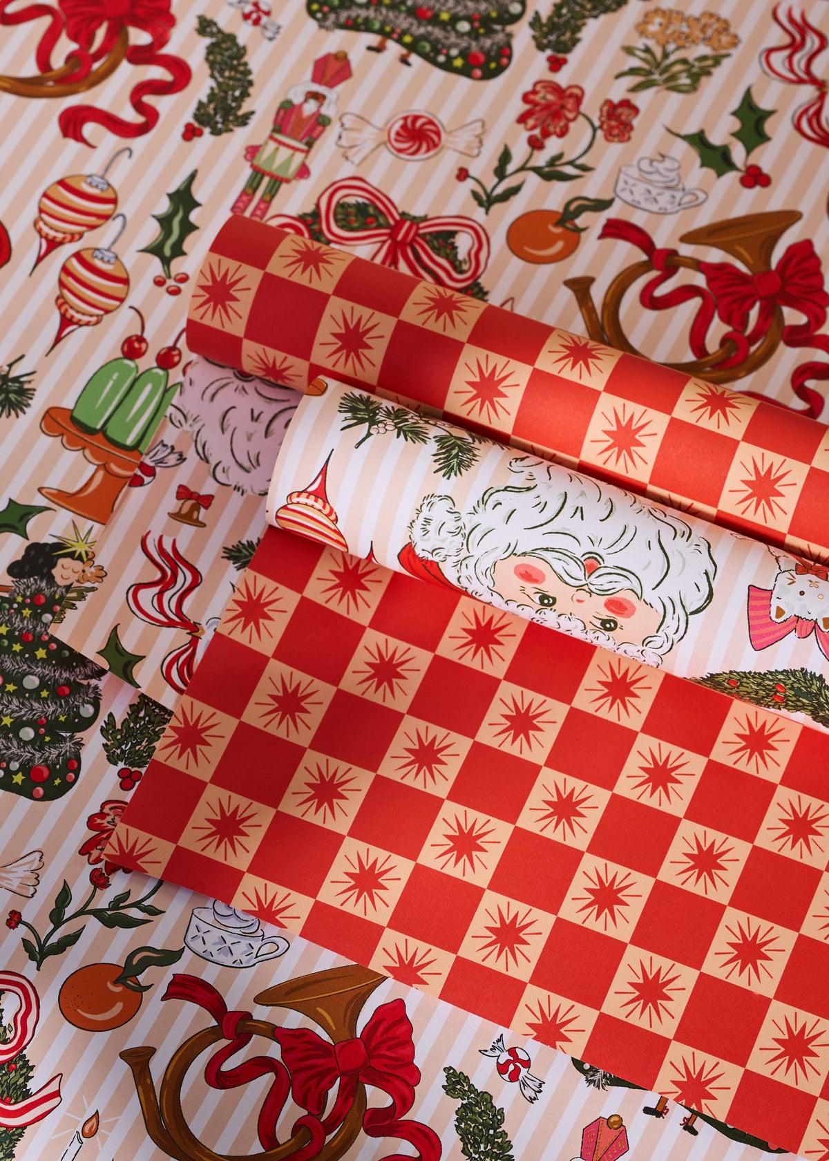Nostalgic Christmas Red Star Checked Gift Wrap | 3 Sheets