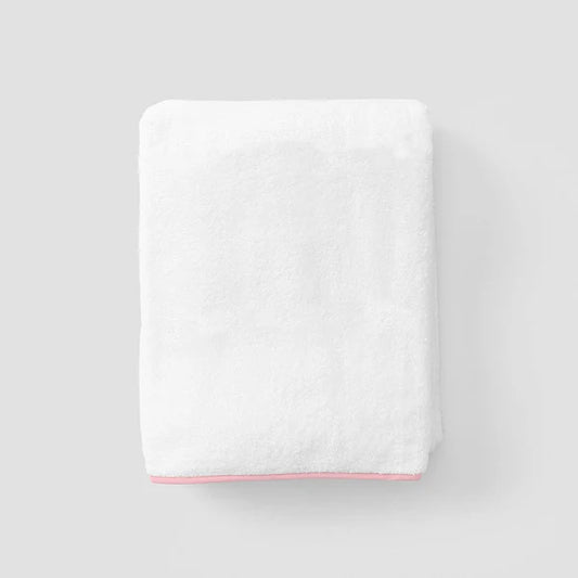 Weezie Signature Bath Towel - Ballet Pink on White