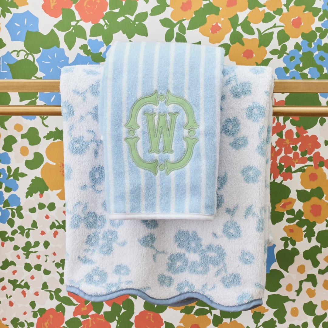 Weezie Scallop Patterned Bath Towel - Sea Glass