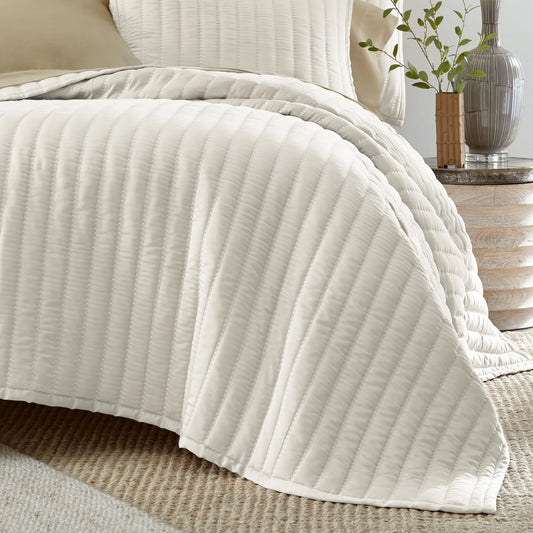 Urban Bamboo Ivory Coverlet Queen 96x98